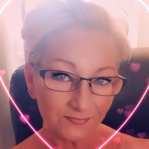 Meet your Posher, Marie